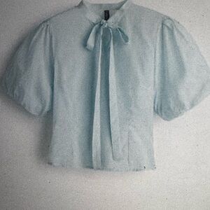 H&M Light Blue Puff-Sleeved Blouse